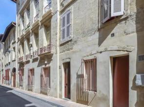 Comfortable studio apartment close to Avignon Bridge Welkeys