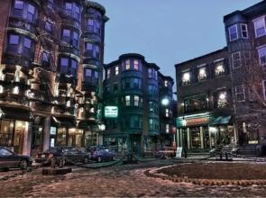 Luxury Collection-4 Bedroom 3 Full-bathroom-boston