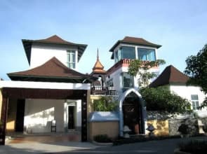 Jasmina Pool Villa At Na Jomtien Soi 6