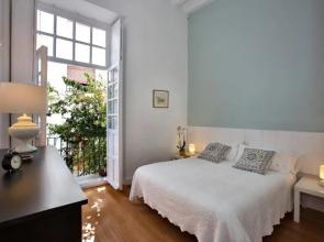 Stylish Old Town apartment