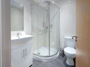 Rooms at The Ritz Complex