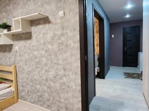 Apartments on Mira Avenue 34