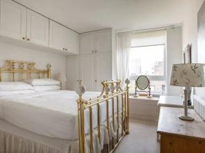 Odhams Walk by Onefinestay