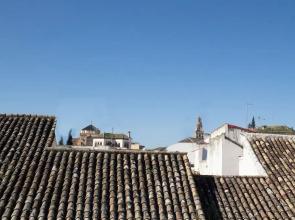 Puerta de la Ribera Suites