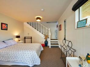 Coastal Classic - Kaikoura Holiday Home