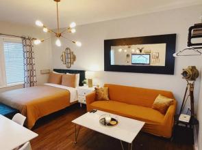 Nine20 Collins Apartments by Lowkl