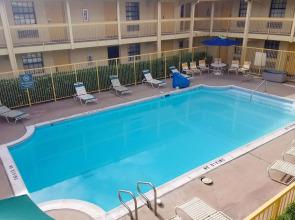 Quality Inn Aurora Denver