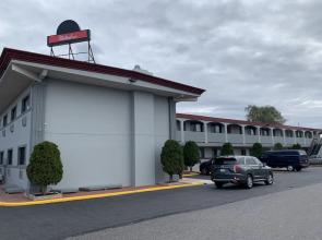 Days Inn Long Island/Copiague