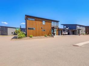 1 Mi to Lake: Upscale Condo in Whitefish Resort