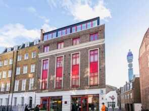 1 Bedroom Top Floor Flat In Fitzrovia