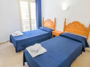 Apartamento familiar con piscina comunitaria