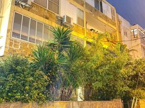 2BR Hayarkon Beach Front Holiday Suit