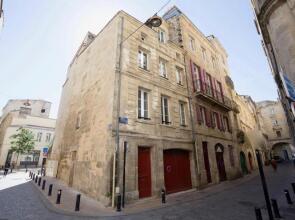 Centre Historique - Tour du Pin 3