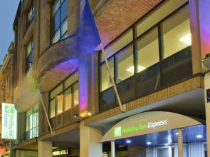 Holiday Inn Express Lille Centre by IHG