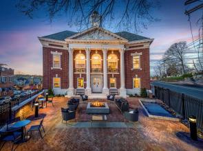 Hampton Inn & Suites Huntington Downtown