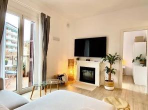 Barcelona Blissful Retreat With Stunning Views