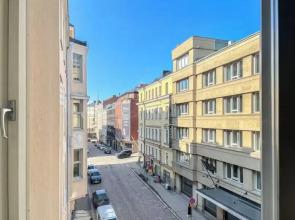 5 Room Apartment by the Esplanade Park