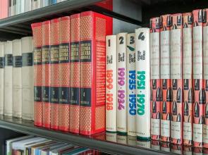 Elegant Apartment Near Duomo