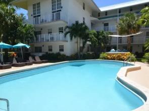 Suites at Coral Reef Resort
