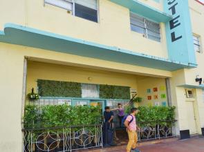 South Beach Rooms and Hostel