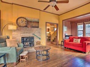 Pet-friendly OKC Home w/ Yard ~ 5 Mi to Dtwn!