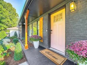 Tulsa Retreat w/ Backyard Oasis & Putting Green!