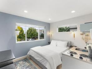 Ballard's sweet suites