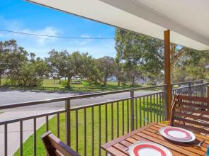 Little Beach Bungalow - at Bartlett's