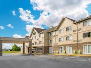 Quality Inn & Suites Bathurst