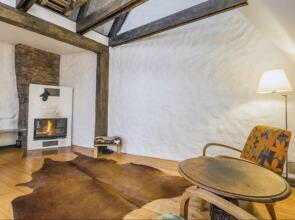 Blacksmith Old Town Apartments