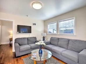 San Diego Apartment ~ 1 Mi to Gaslamp Quarter