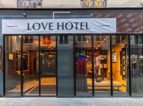 Love Hotel a Paris - Adults Only