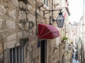 Luxury Old Town Apartments