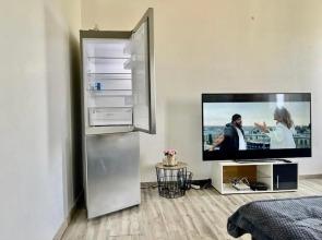 Superbe studio à la sortie de la gare wifi et parking privé