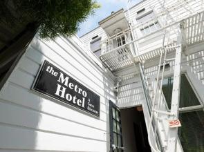 The Metro Hotel