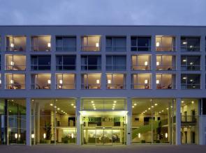 ATLANTIC Hotel Galopprennbahn