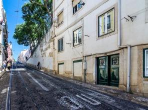 Boho-Chic Santos Apartment: Industriais 7