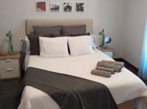 Bilbao Center Apt parking FREE