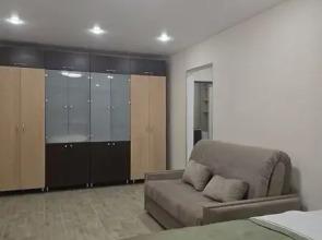 Apartments Klyuchnikoff on st. Novo-Sadovaya, 34