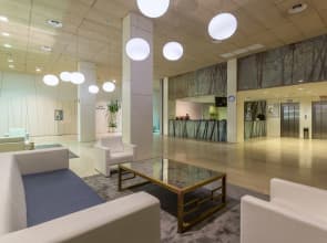 Hotel Izán Cavanna