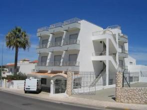 Residencial Campo-Mar - by Portugalferias