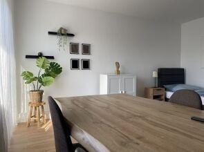 GREEN HILL Apartment