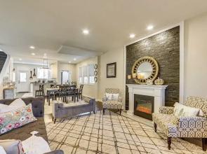 6 Mi to Downtown - Spacious Home in Pittsburgh!