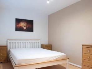 Fantastic Spacious 4 Bedroom House