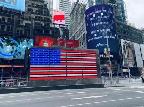 2 Bedroom Luxury Living Views of NYC