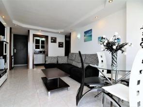 Apartamento Coblanca 8-72