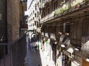 Friendly Rentals Botero II