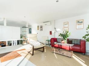 Ático con piscina privada y terraza