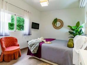 My Granada Garden - Mimosa studio