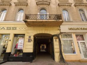 LeonRooms Ekaterinenskaya 18